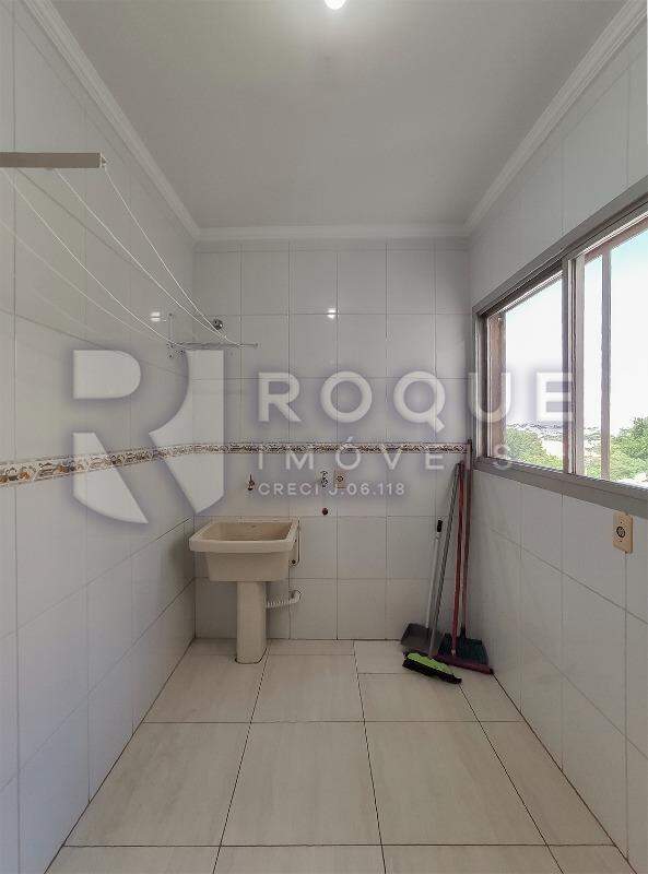 Apartamento à venda no bairro Centro: Área de serviço 