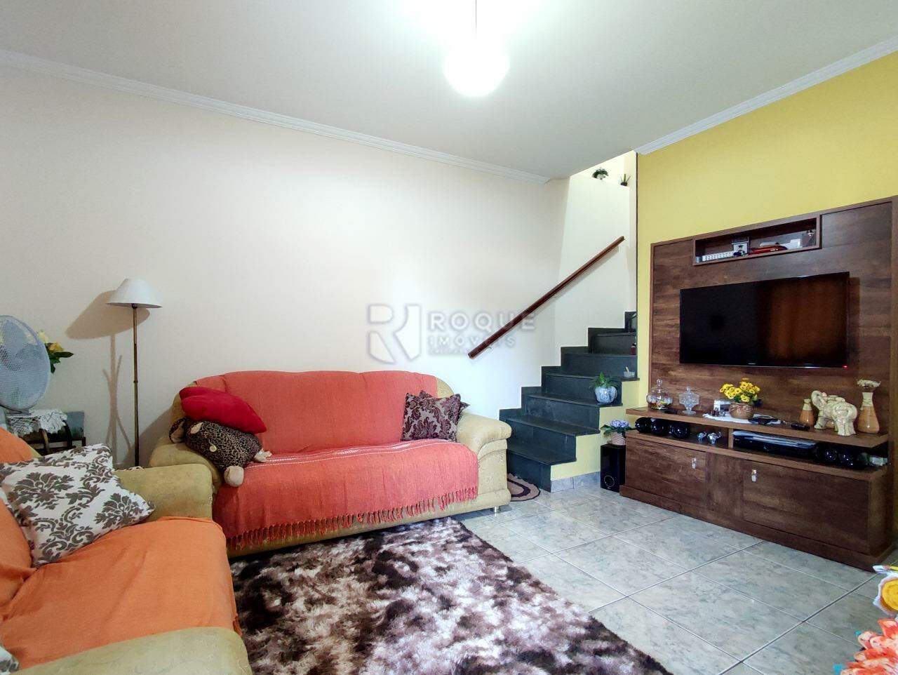 Casa Residencial à venda no bairro Jardim da Graminha: SALA DE TV