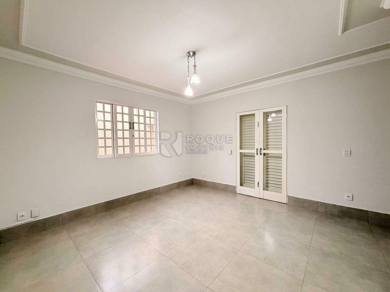 Casa Residencial para aluguel no bairro Jardim Glória: Sala