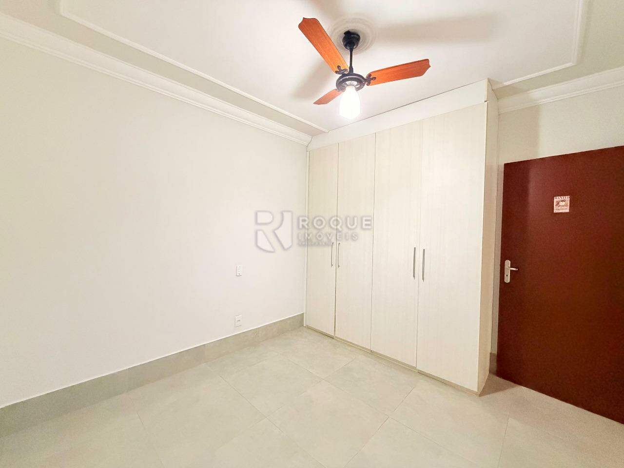 Casa Residencial para aluguel no bairro Jardim Glória: Dormitório 2