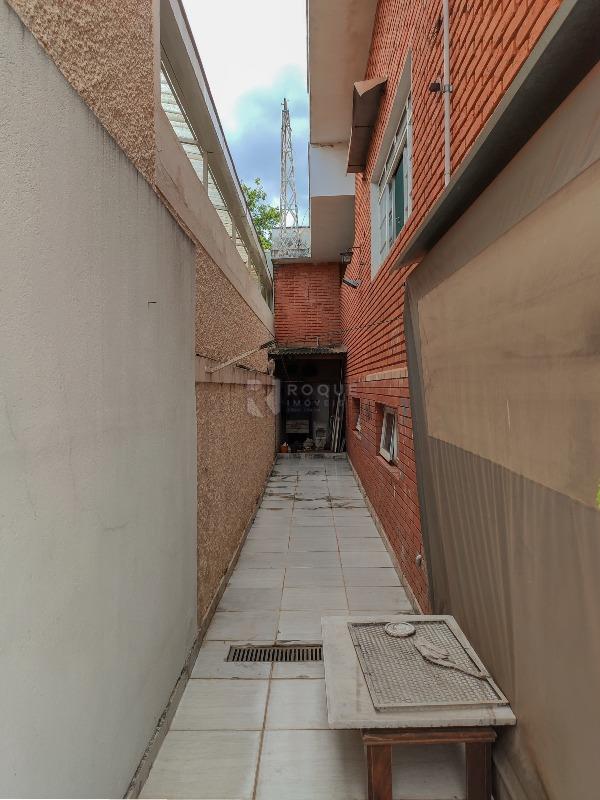 Casa Comercial para aluguel no bairro Jardim Mercedes: Corredor 1