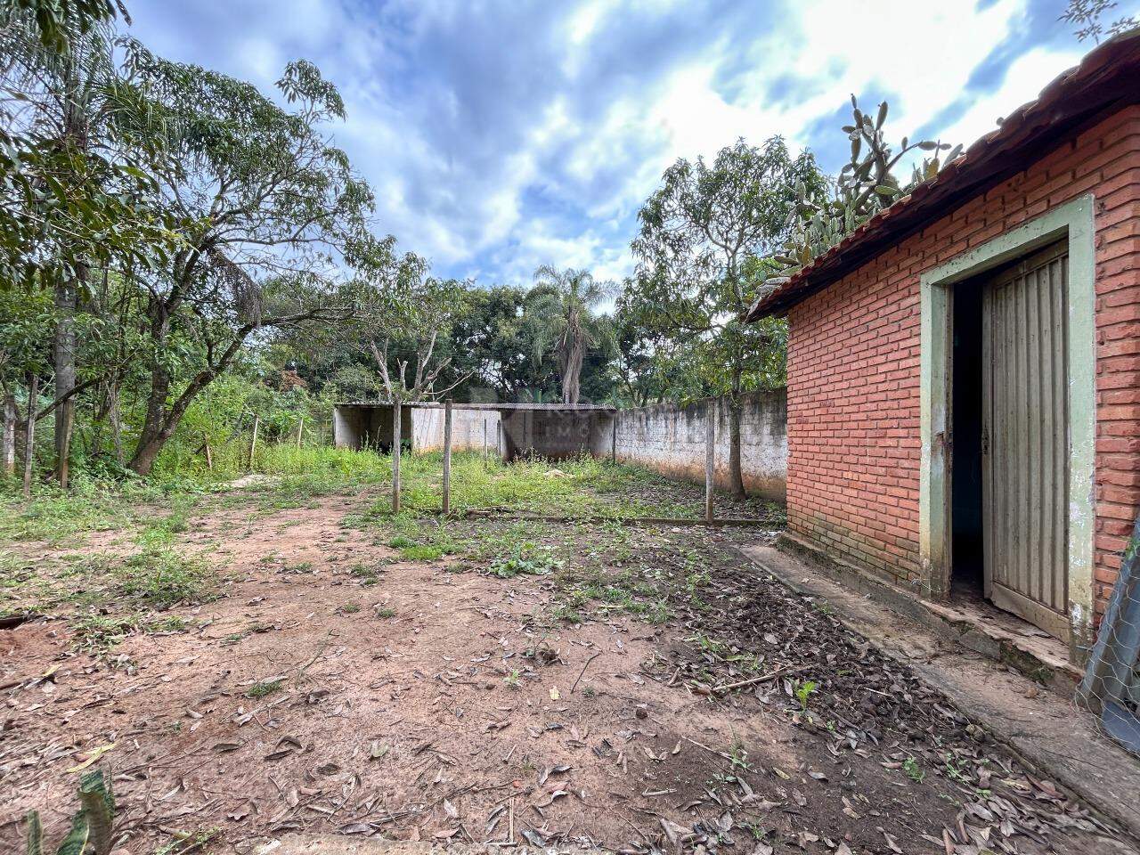 Chácara para aluguel no bairro Bairro do Pinhal: Área externa