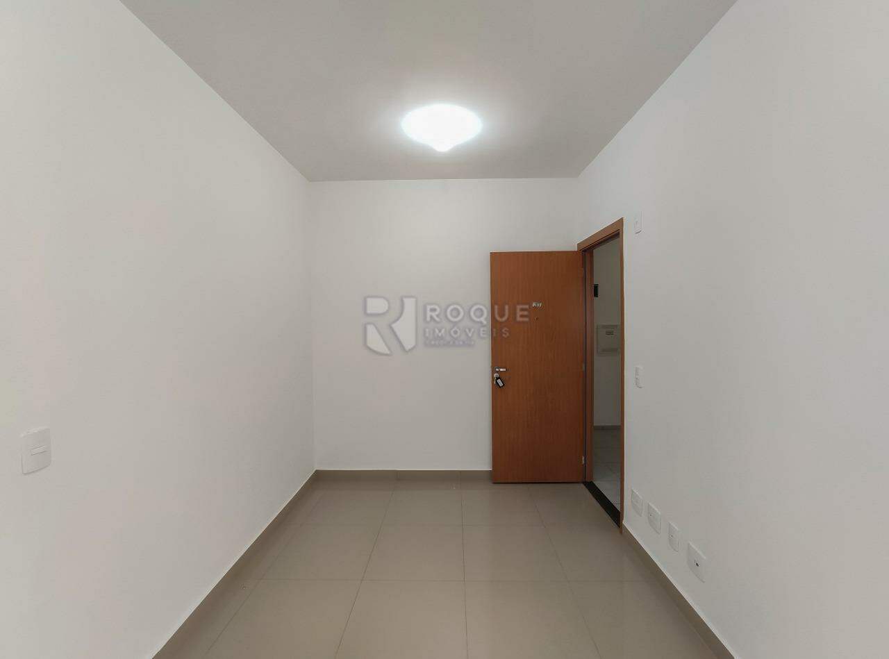 Apartamento para aluguel no bairro Fazenda Duas Barras: Sala