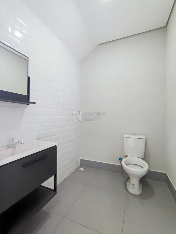 Barracão/Galpão à venda no bairro Jardim Porto Real IV: SANITÁRIO FEMININO