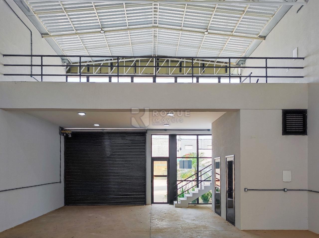 Barracão/Galpão à venda no bairro Jardim Porto Real IV: SALÃO