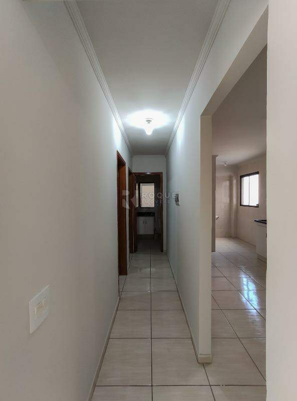 Apartamento para aluguel no bairro Jardim Cidade Universitária I: Hall 