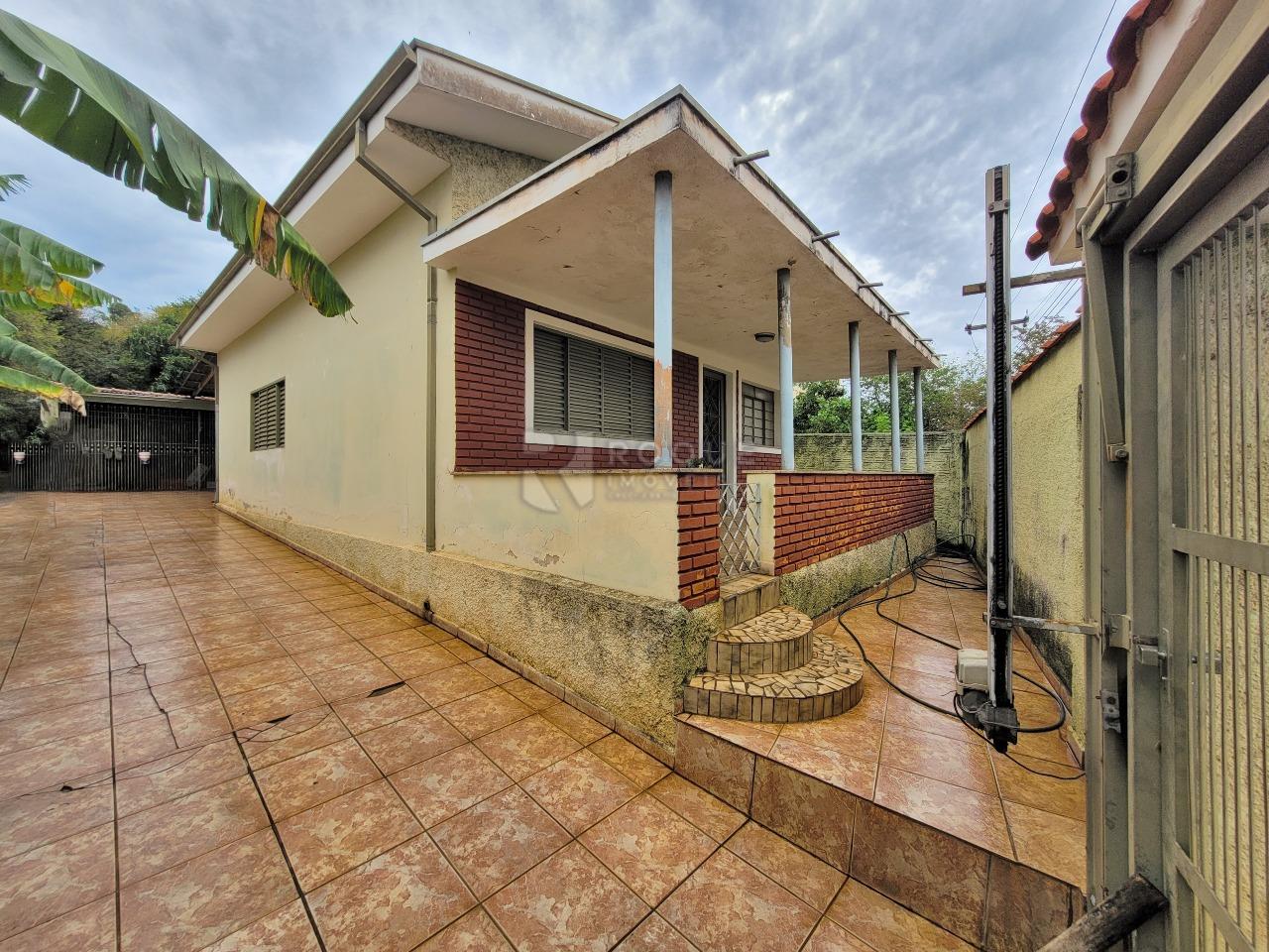 Casa Residencial à venda no bairro Vila Camargo: GARAGEM