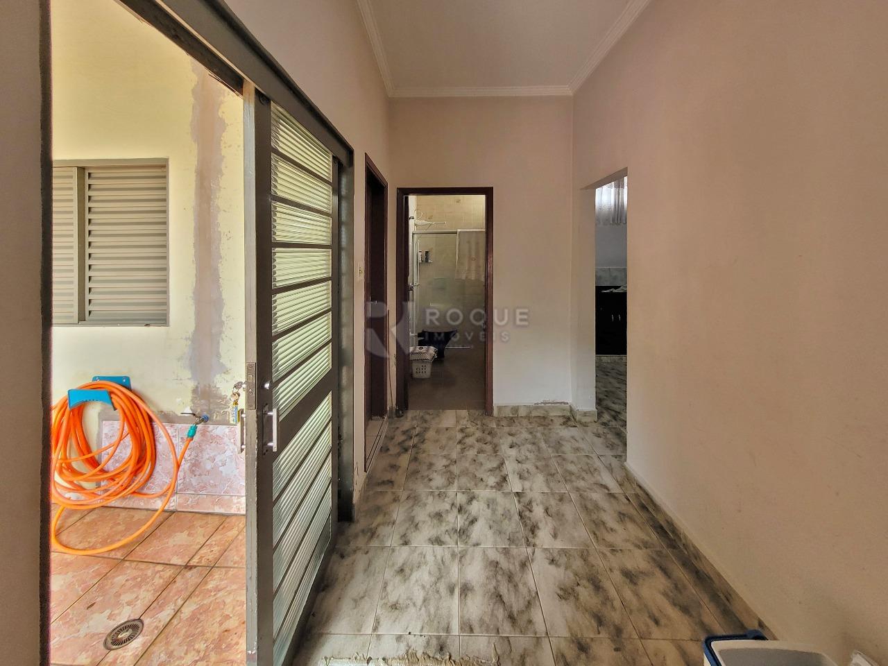 Casa Residencial à venda no bairro Vila Camargo: LAVANDERIA