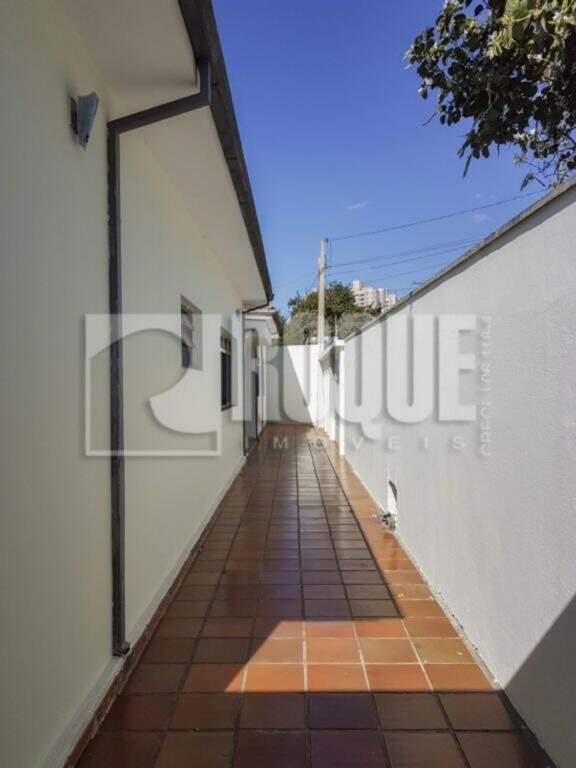 Casa Residencial à venda no bairro Vila Castelar: CORREDOR