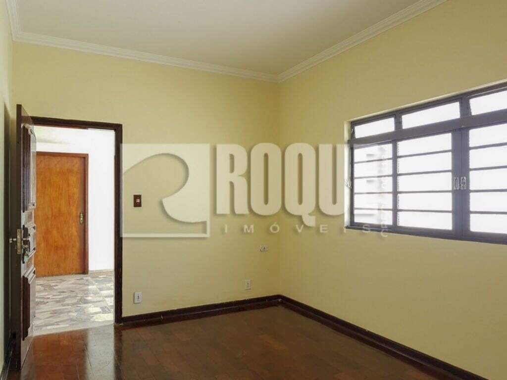 Casa Residencial à venda no bairro Vila Castelar: SALA