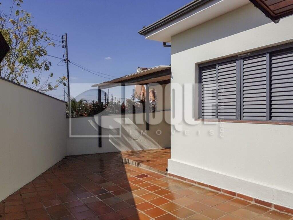 Casa Residencial à venda no bairro Vila Castelar: QUINTAL