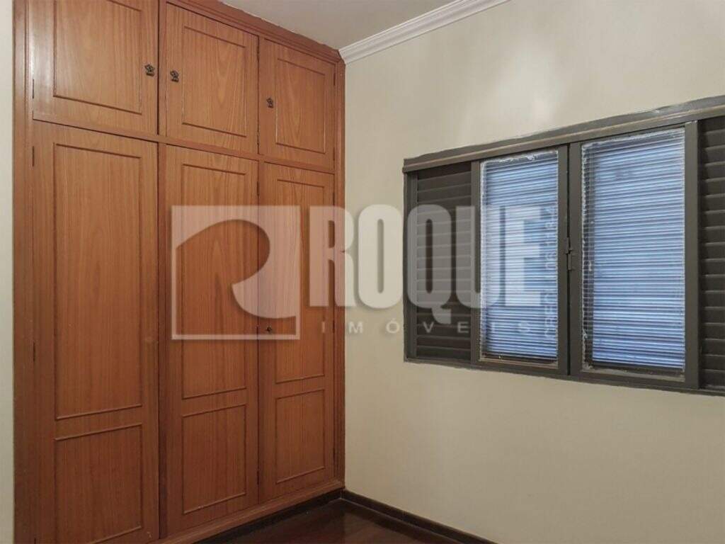 Casa Residencial à venda no bairro Vila Castelar: DORMITÓRIO