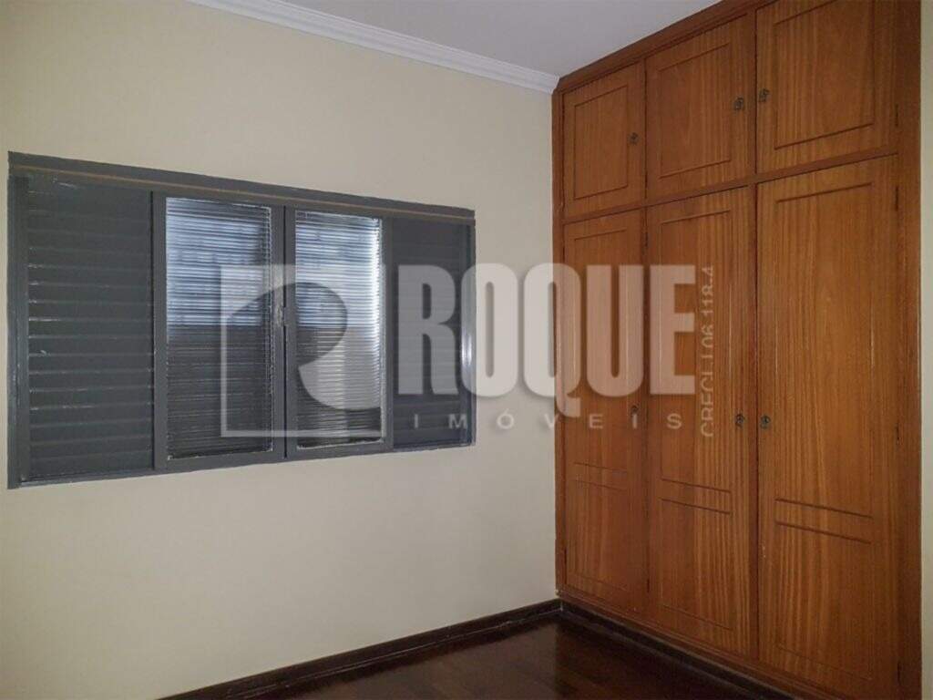 Casa Residencial à venda no bairro Vila Castelar: DORMITÓRIO