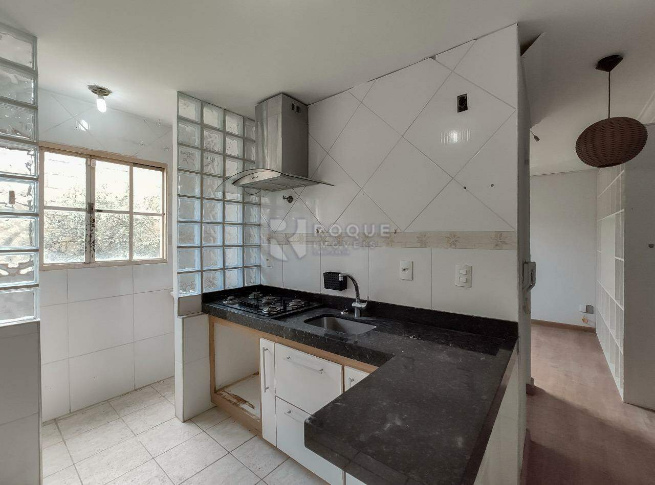 Apartamento para aluguel no bairro Parque Residencial Abílio Pedro: Cozinha