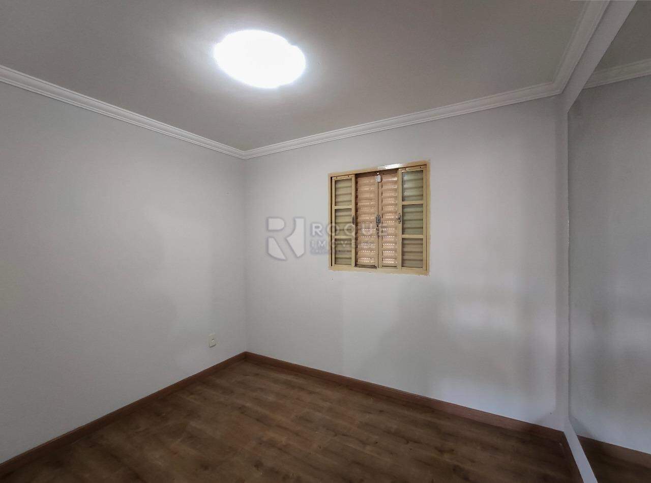 Apartamento para aluguel no bairro Parque Residencial Abílio Pedro: Dormitório 1