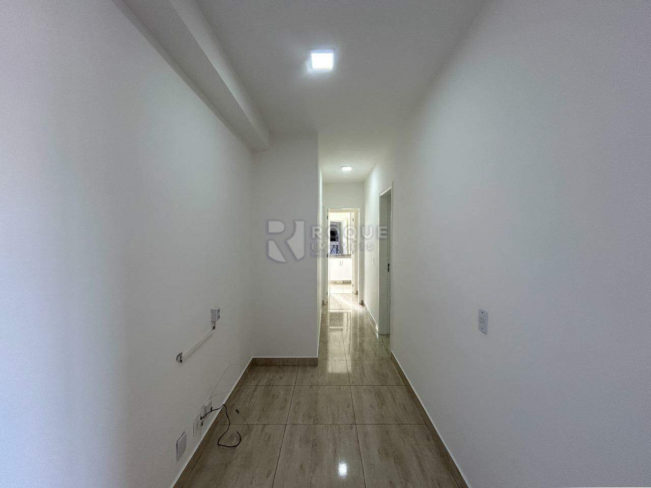 Apartamento para aluguel no bairro Jardim Esmeralda: Hall