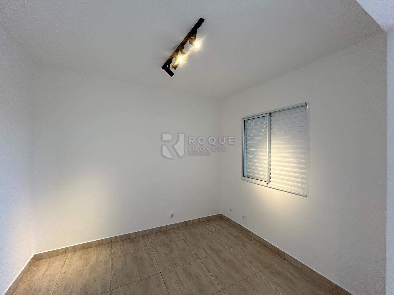 Apartamento para aluguel no bairro Jardim Esmeralda: Sala de TV