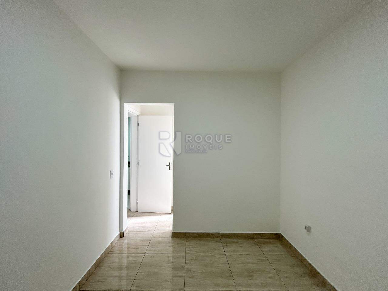 Apartamento para aluguel no bairro Jardim Esmeralda: Dormitório 2 suíte 