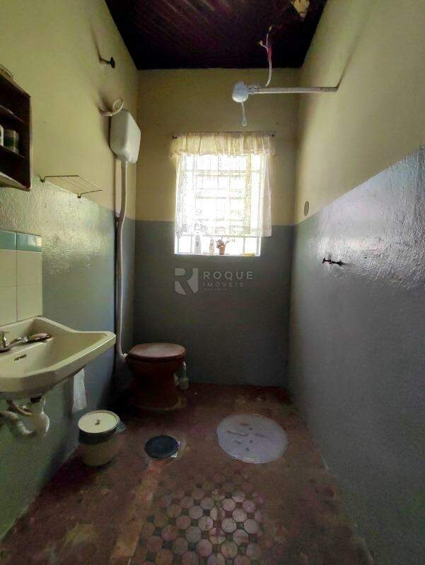 Casa Residencial à venda no bairro Jardim Santa Cecília: BANHEIRO SOCIAL 2