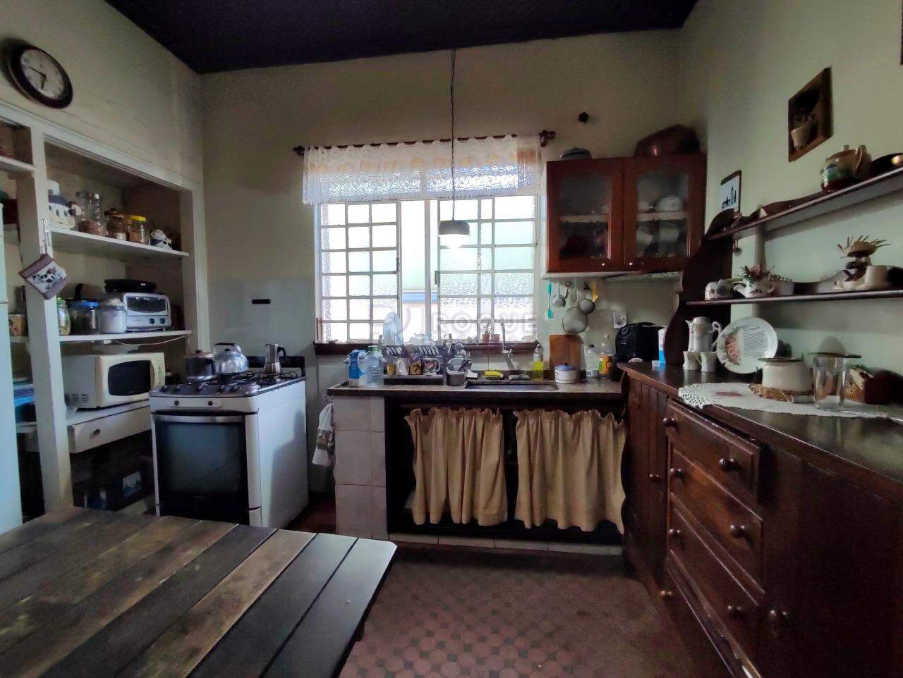 Casa Residencial à venda no bairro Jardim Santa Cecília: COZINHA