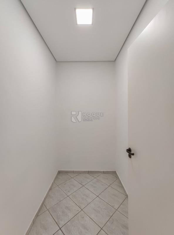 Salas/Conjuntos para aluguel no bairro Centro: Sala 