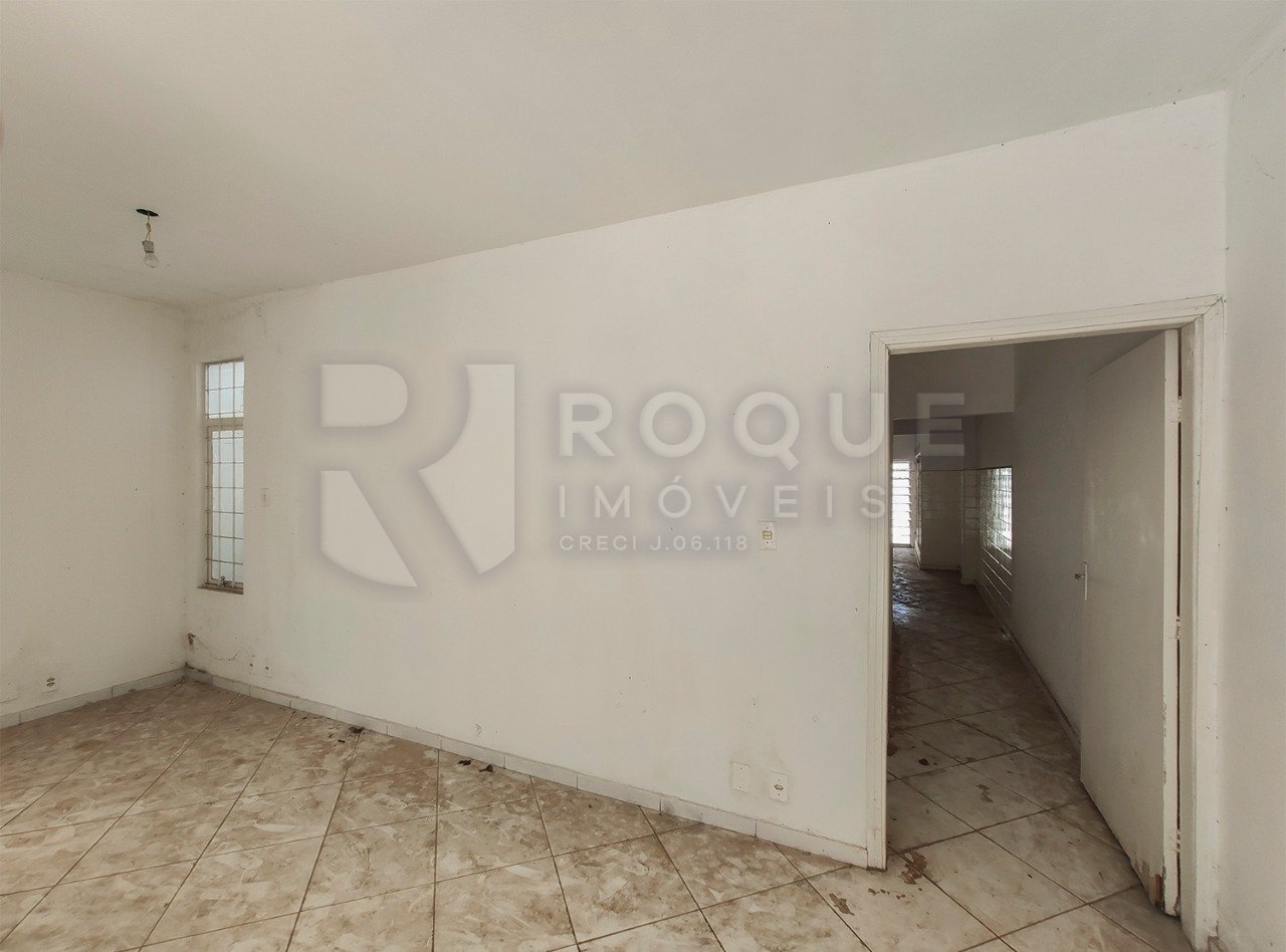 Casa Comercial à venda no bairro Centro: Sala 1