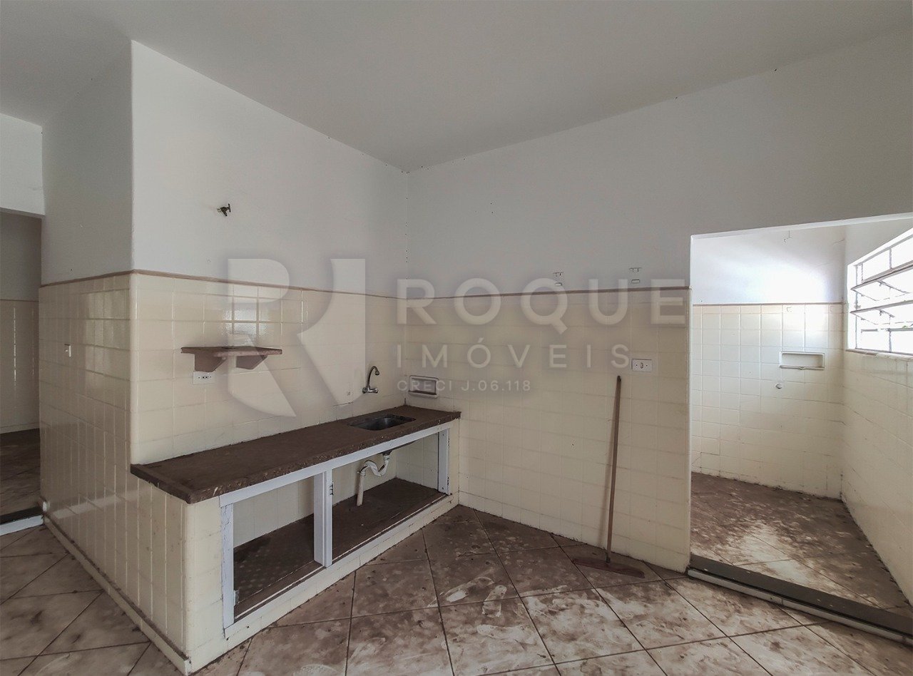 Casa Comercial à venda no bairro Centro: Copa