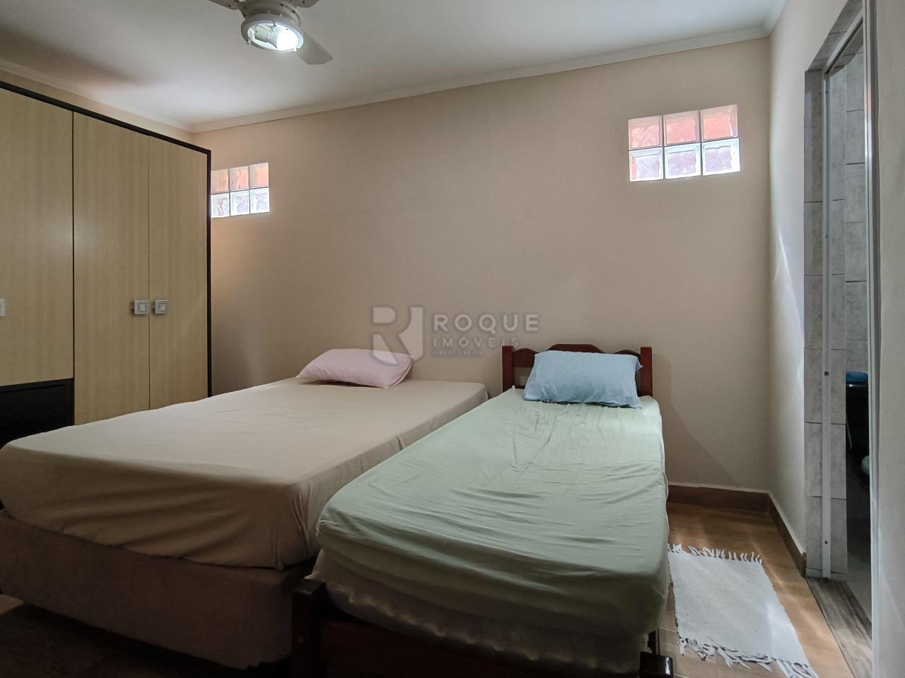 Casa Residencial à venda no bairro Conjunto Residencial Victor D’Andrea: SUÍTE 2