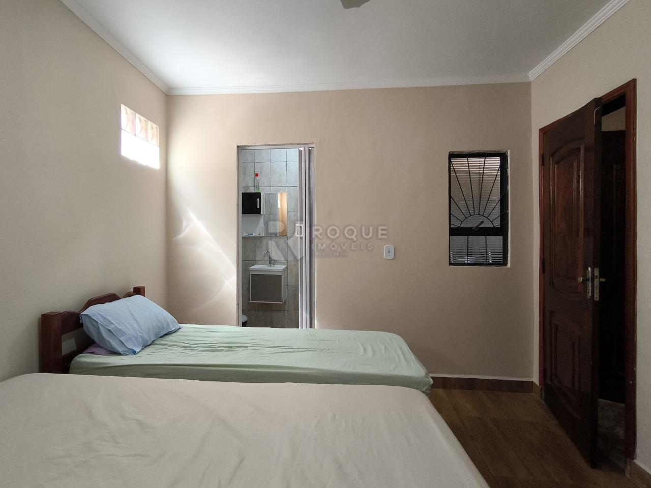 Casa Residencial à venda no bairro Conjunto Residencial Victor D’Andrea: SUÍTE 2