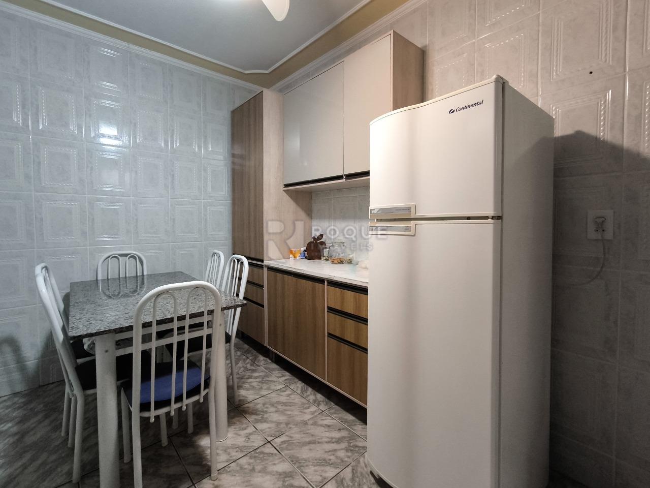 Casa Residencial à venda no bairro Conjunto Residencial Victor D’Andrea: COZINHA