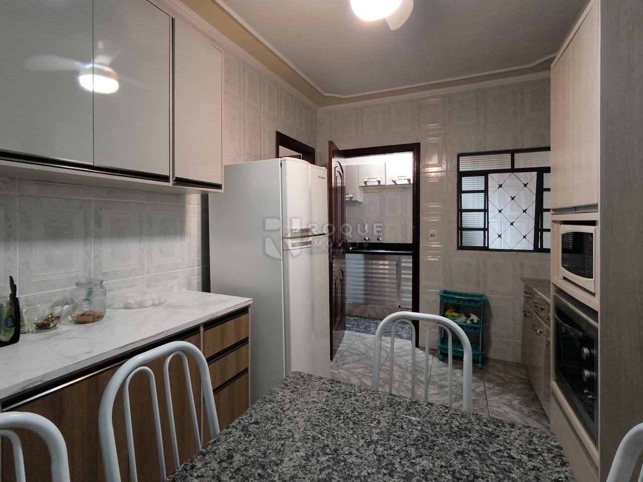 Casa Residencial à venda no bairro Conjunto Residencial Victor D’Andrea: COZINHA