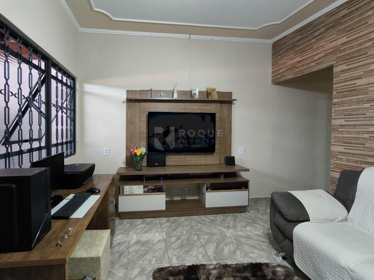 Casa Residencial à venda no bairro Conjunto Residencial Victor D’Andrea: SALA DE ESTAR