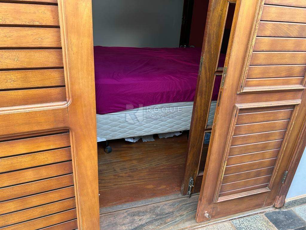 Casa Residencial à venda no bairro CENTRO:
