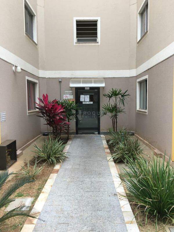 Apartamento à venda no bairro Residencial Villa do Sol: 