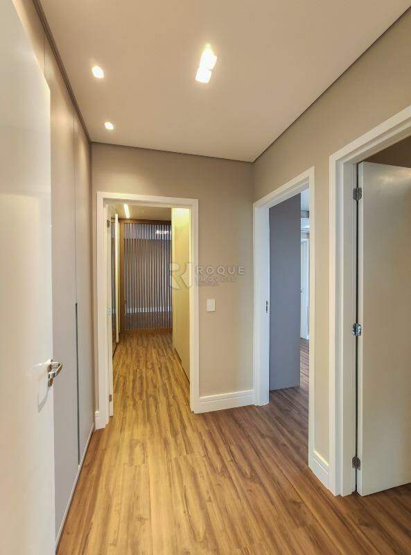 Apartamento para aluguel no bairro Graminha: Hall