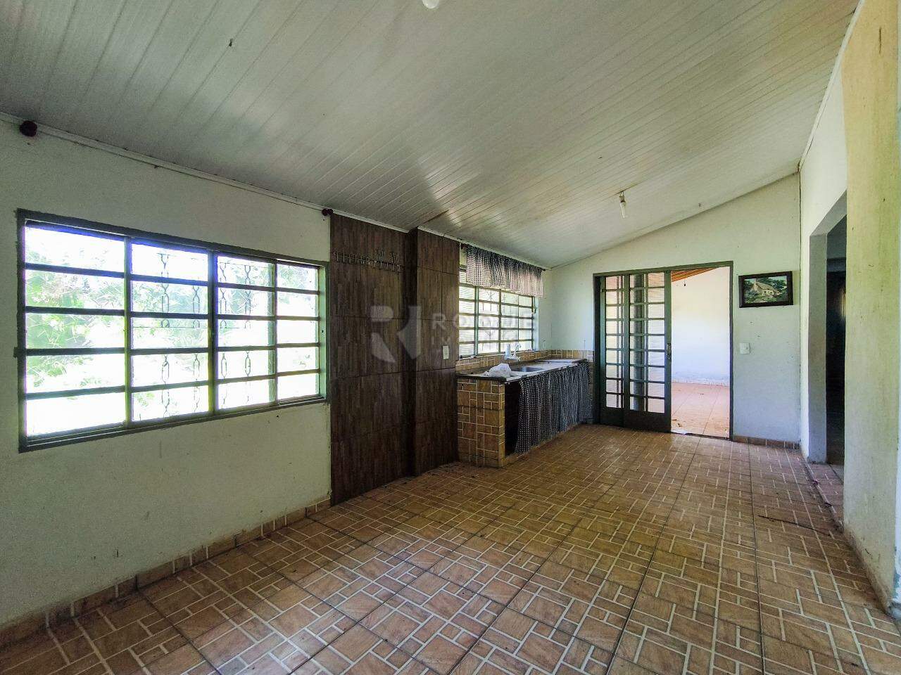 Chácara à venda no bairro Pires de Baixo: COZINHA