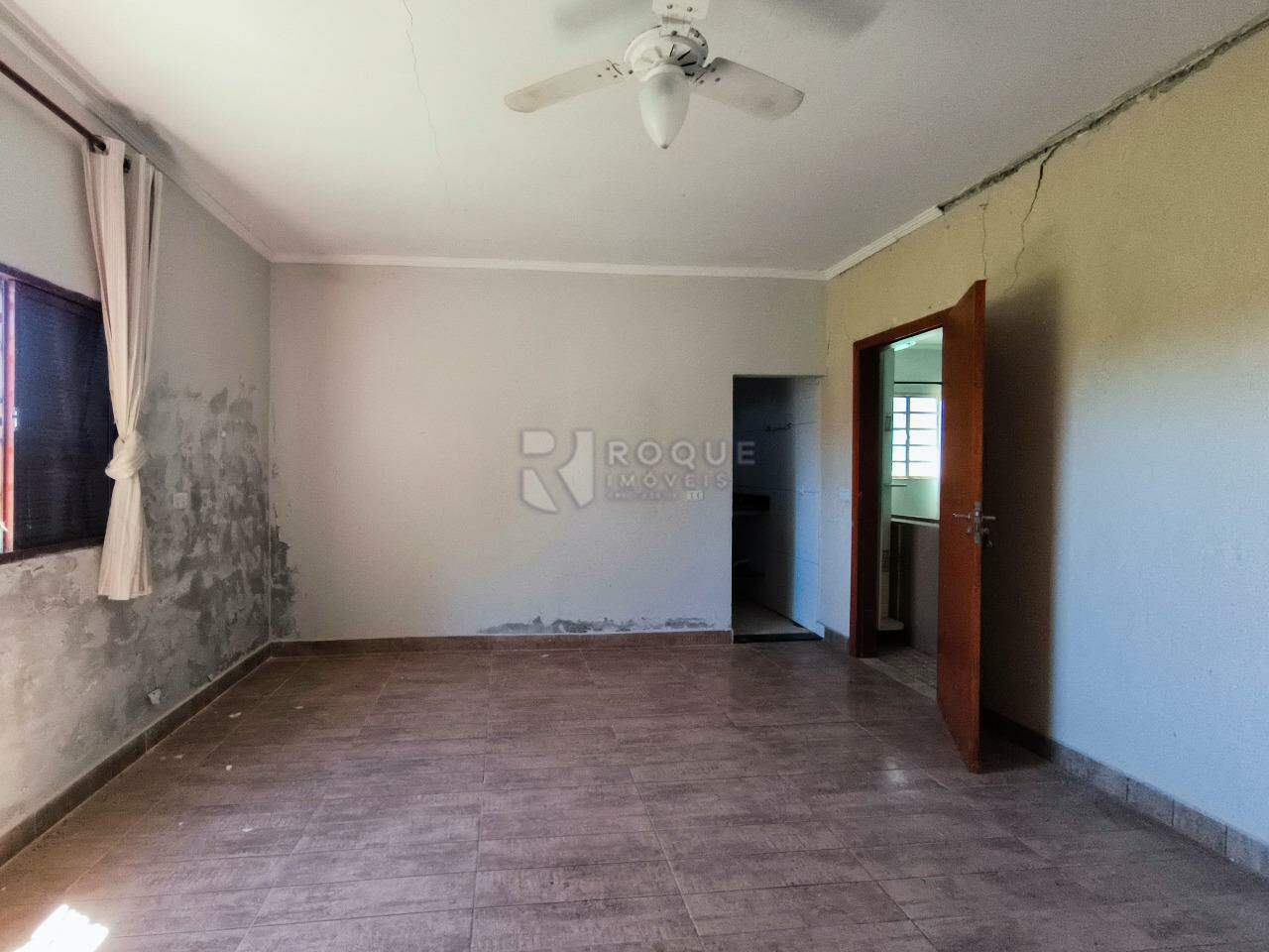 Chácara à venda no bairro Pires de Baixo: SUÍTE