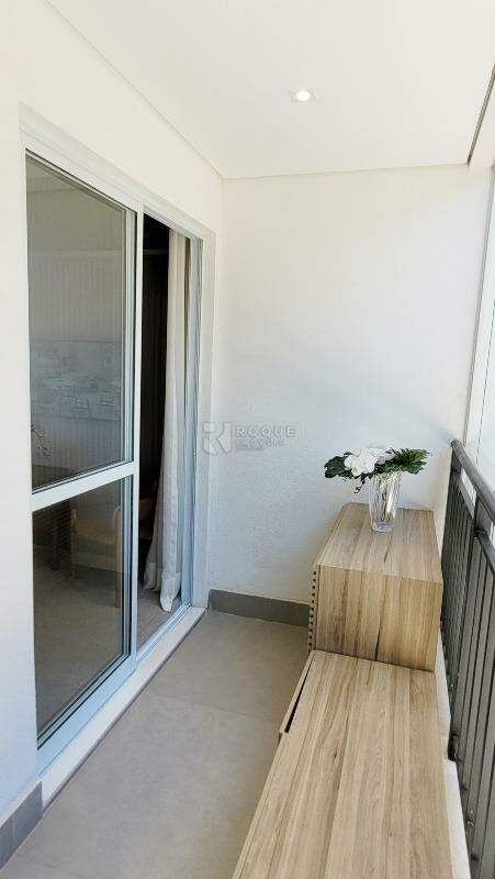 Apartamento à venda no bairro SANTA TEREZINHA: 