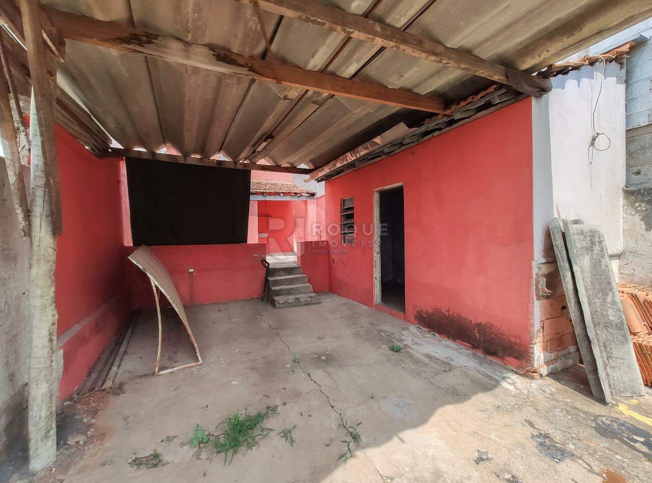 Salas/Conjuntos para aluguel no bairro Centro: Rancho fundo 