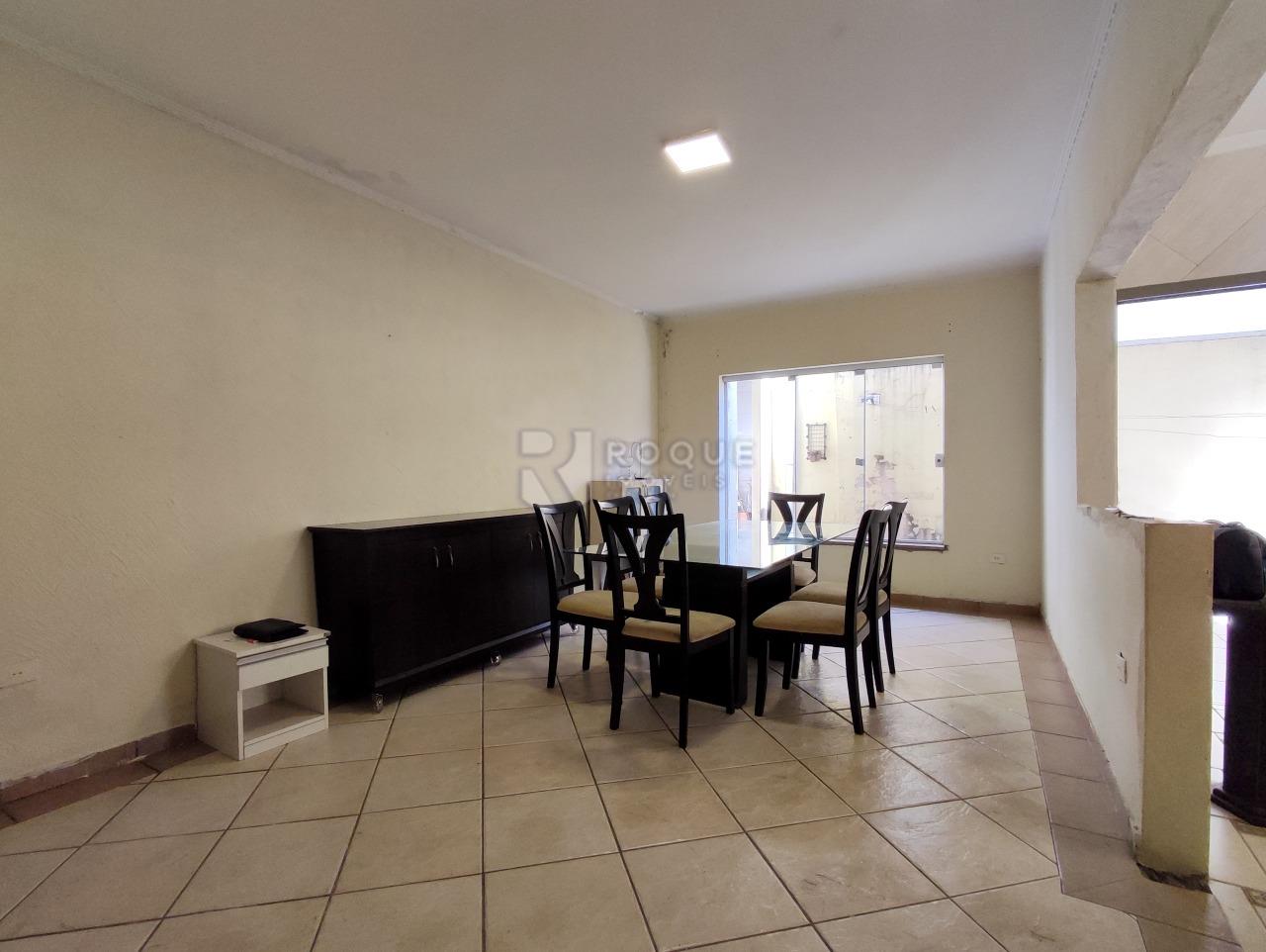 Casa Residencial à venda no bairro Parque Hippolyto: SALA DE JANTAR