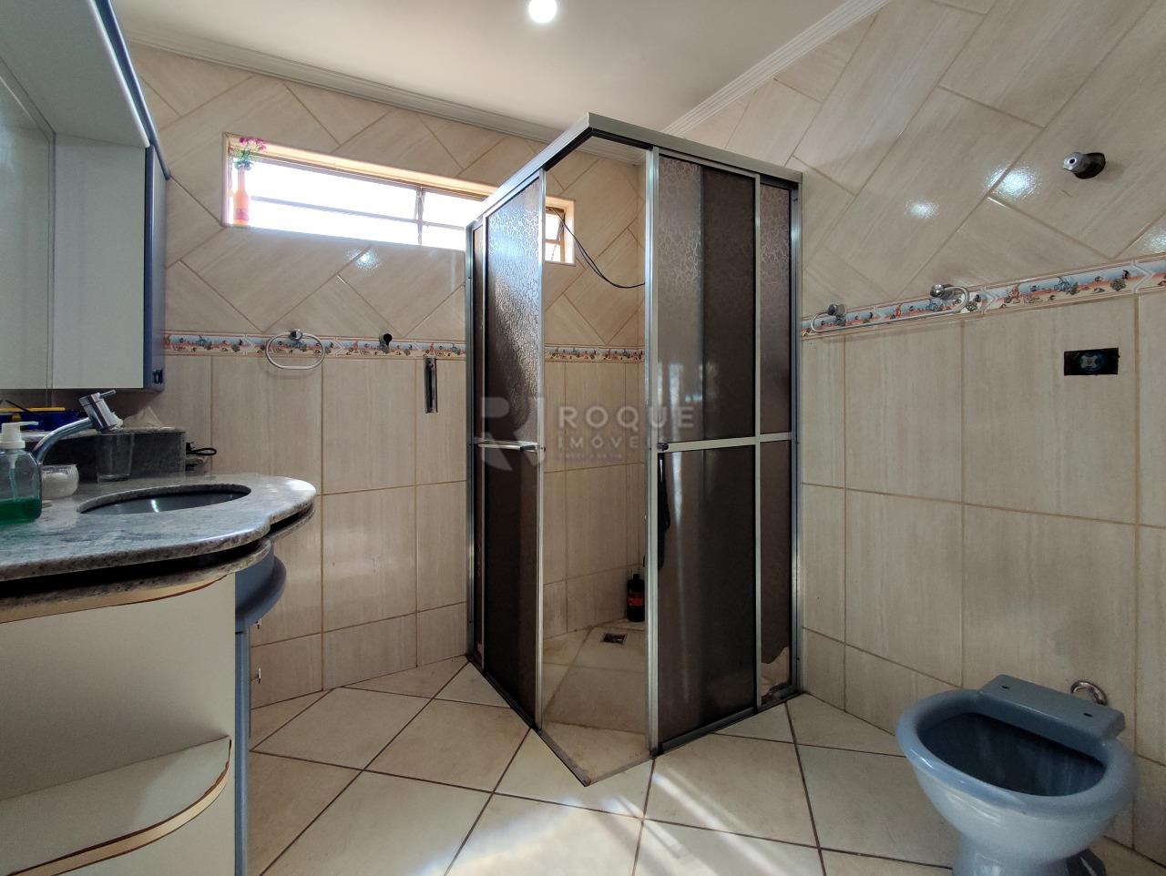 Casa Residencial à venda no bairro Parque Hippolyto: BANHEIRO SOCIAL