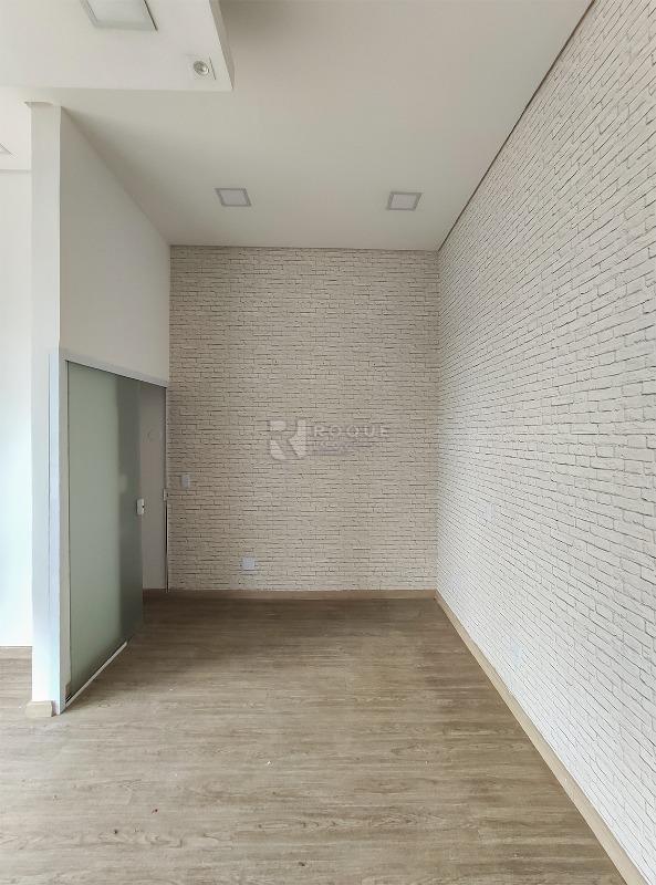 Prédio Comercial à venda no bairro Centro: Sala 1