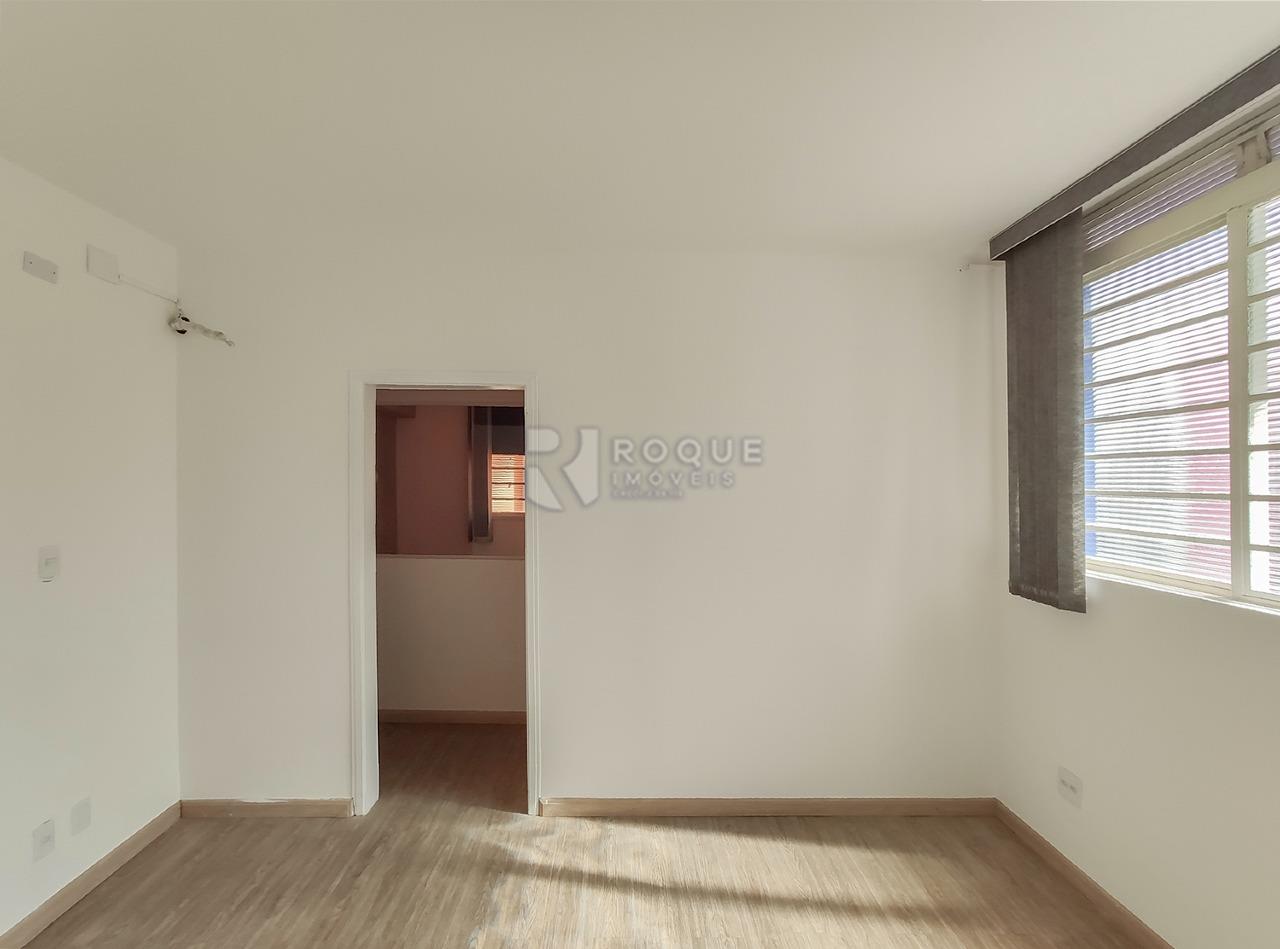 Prédio Comercial à venda no bairro Centro: Sala 2