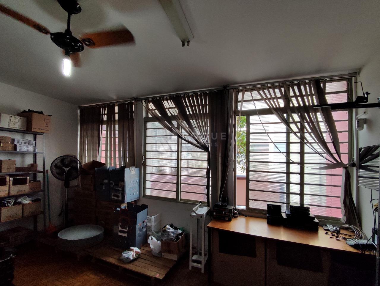 Prédio Comercial à venda no bairro Centro: ESCRITÓRIO 1