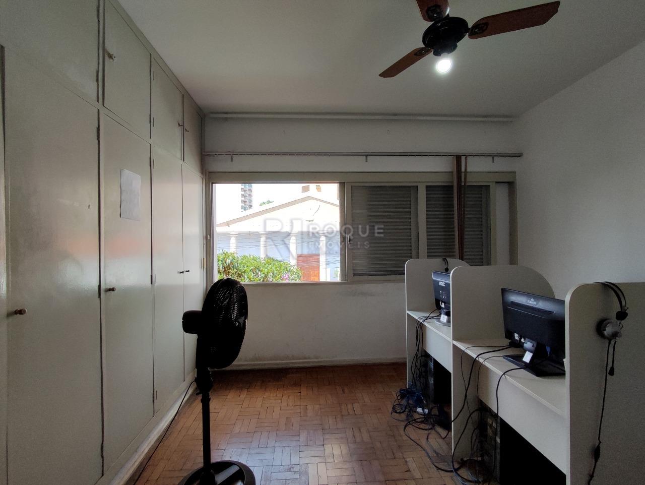 Prédio Comercial à venda no bairro Centro: SALA