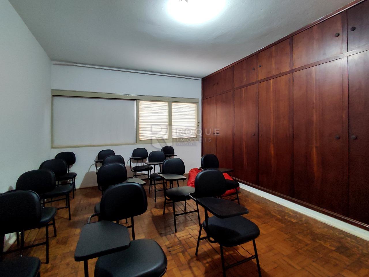 Prédio Comercial à venda no bairro Centro: SALA