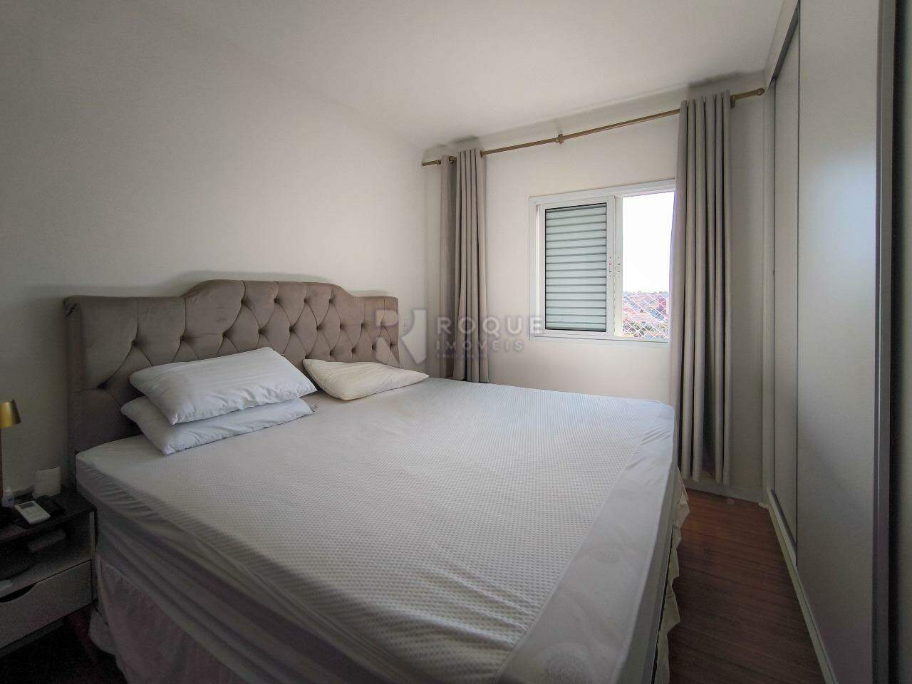 Apartamento à venda no bairro Desmembramento Oscar Antonio Breda: SUÍTE