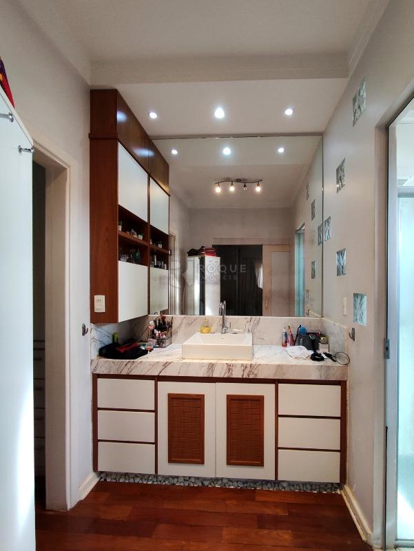 Casa Residencial à venda no bairro Jardim Santa Cecília: LAVABO DA SUITE