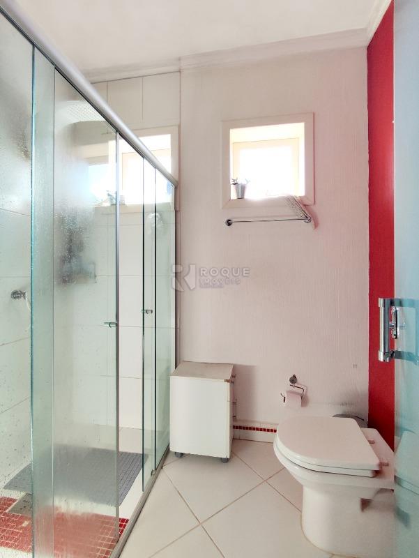 Casa Residencial à venda no bairro Jardim Santa Cecília: WC DA SUITE