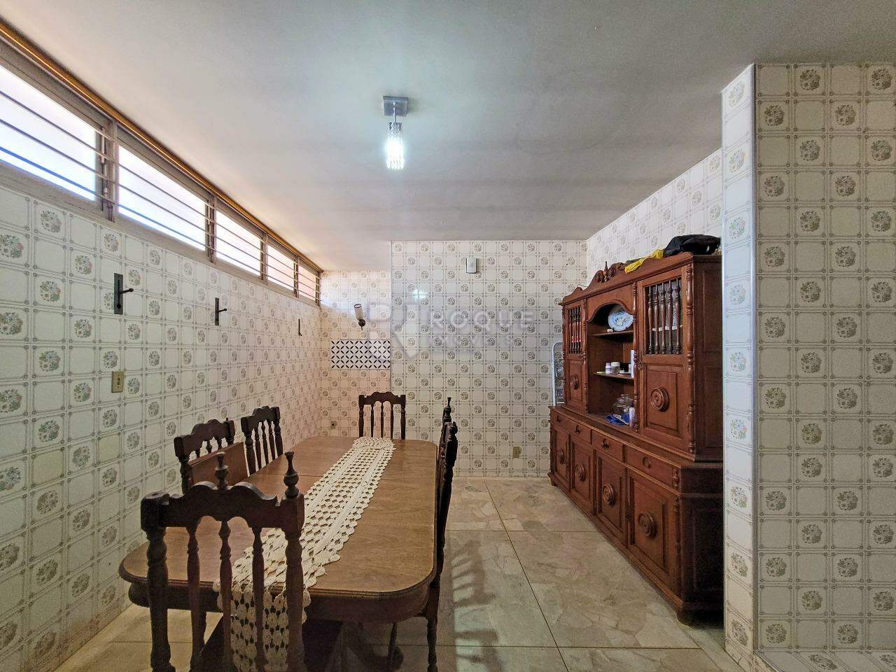 Casa Residencial à venda no bairro Jardim Mercedes: COZINHA